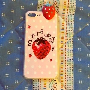 Pink silicone strawberry case 8/7 plus